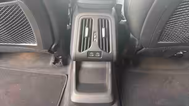 BMW X1 U11 21 / 32