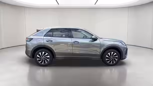 VOLKSWAGEN T-ROC 6 / 44