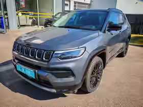 COMPASS Summit 1.5 Turbo T4 130 ch BVR7 e-Hybrid