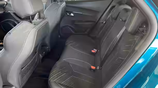 PEUGEOT 2008 11 / 17